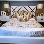 Design Manor