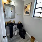 Design Manor